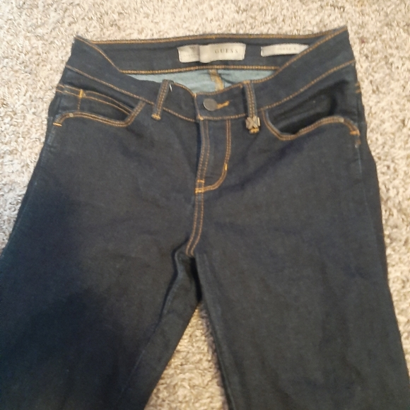 Guess Curve X jeans - Picture 2 of 5